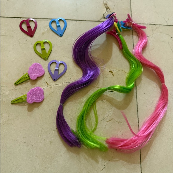 Stylish Pink Outfit Doll by American Girl - Picture 8 of 8